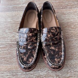 Sperry Tortoise Print Loafers